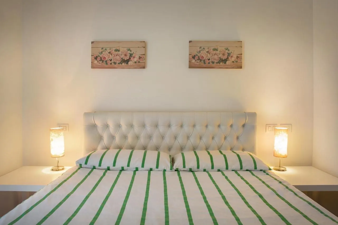 Casa Cariza-Appartamento Con Piscina Cola  Apartment Cola (Verona)